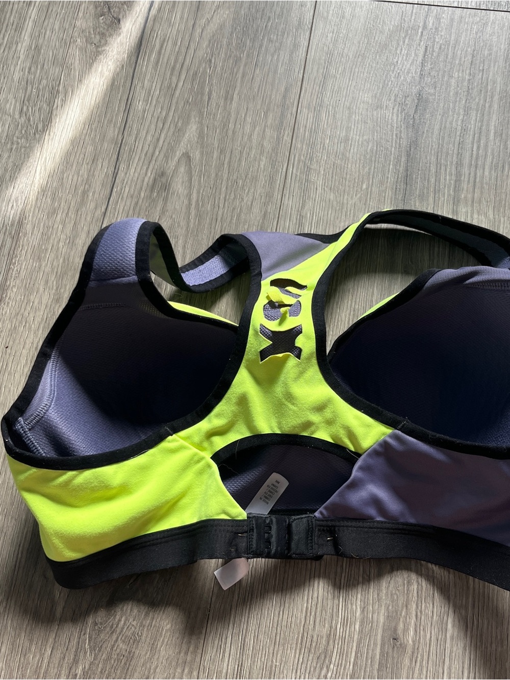 Victoria’s Secret Sport High-Impact Racerback Sports Bra Size 36C - Picture 2 of 5